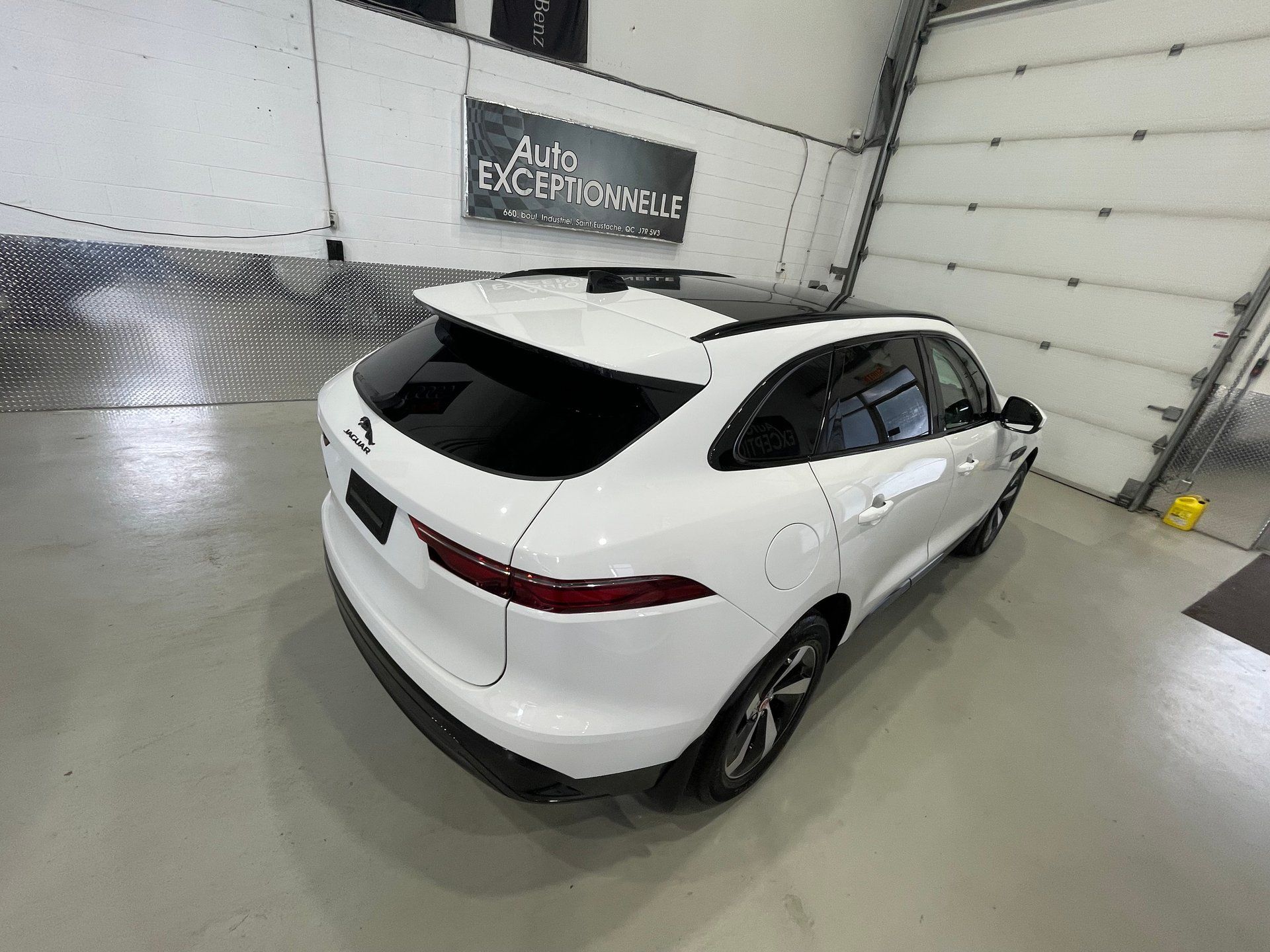 Jaguar F-PACE 2022 - Thumbnail 15