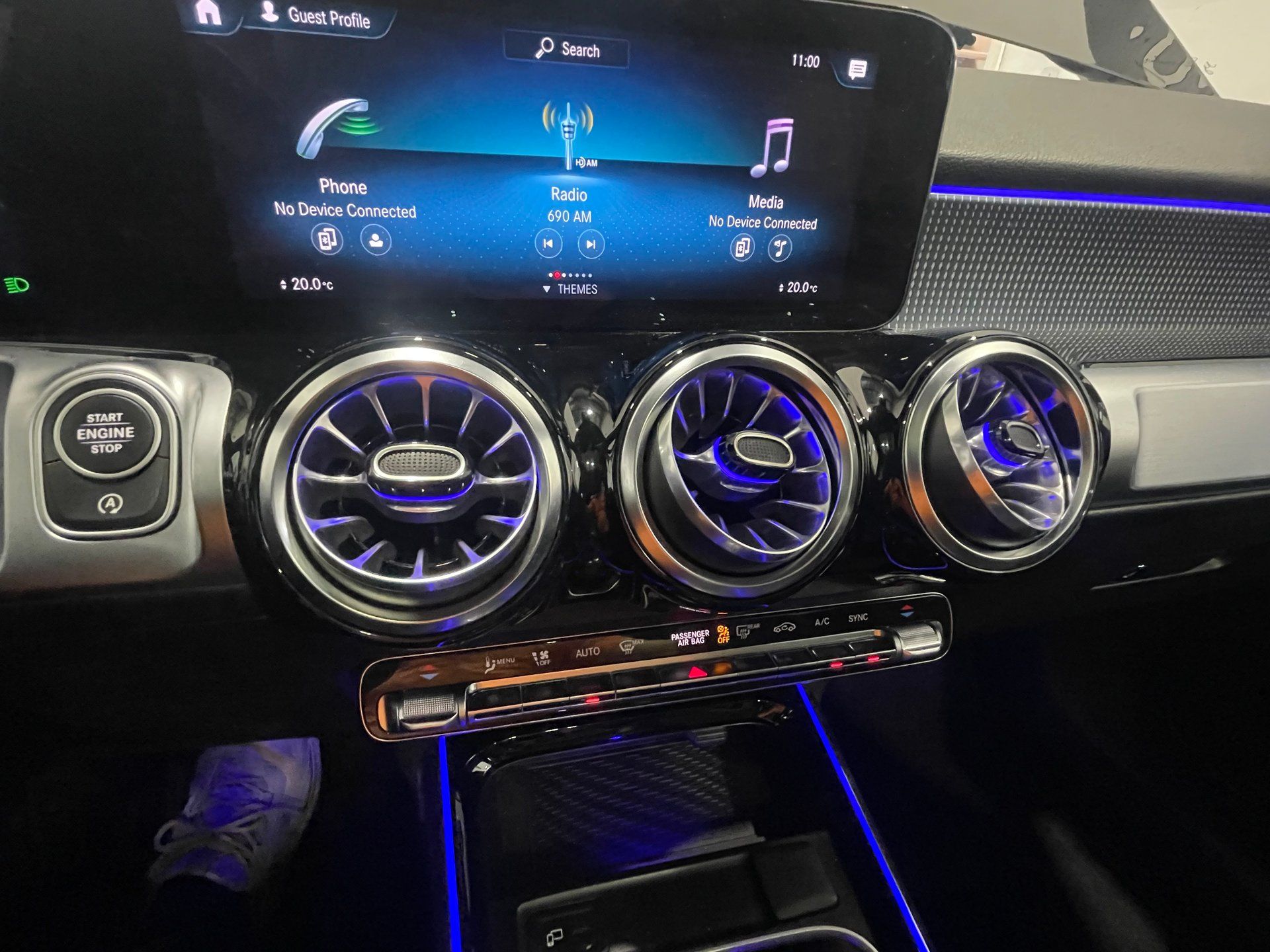 Mercedes-Benz GLB 250 2023 - Thumbnail 26