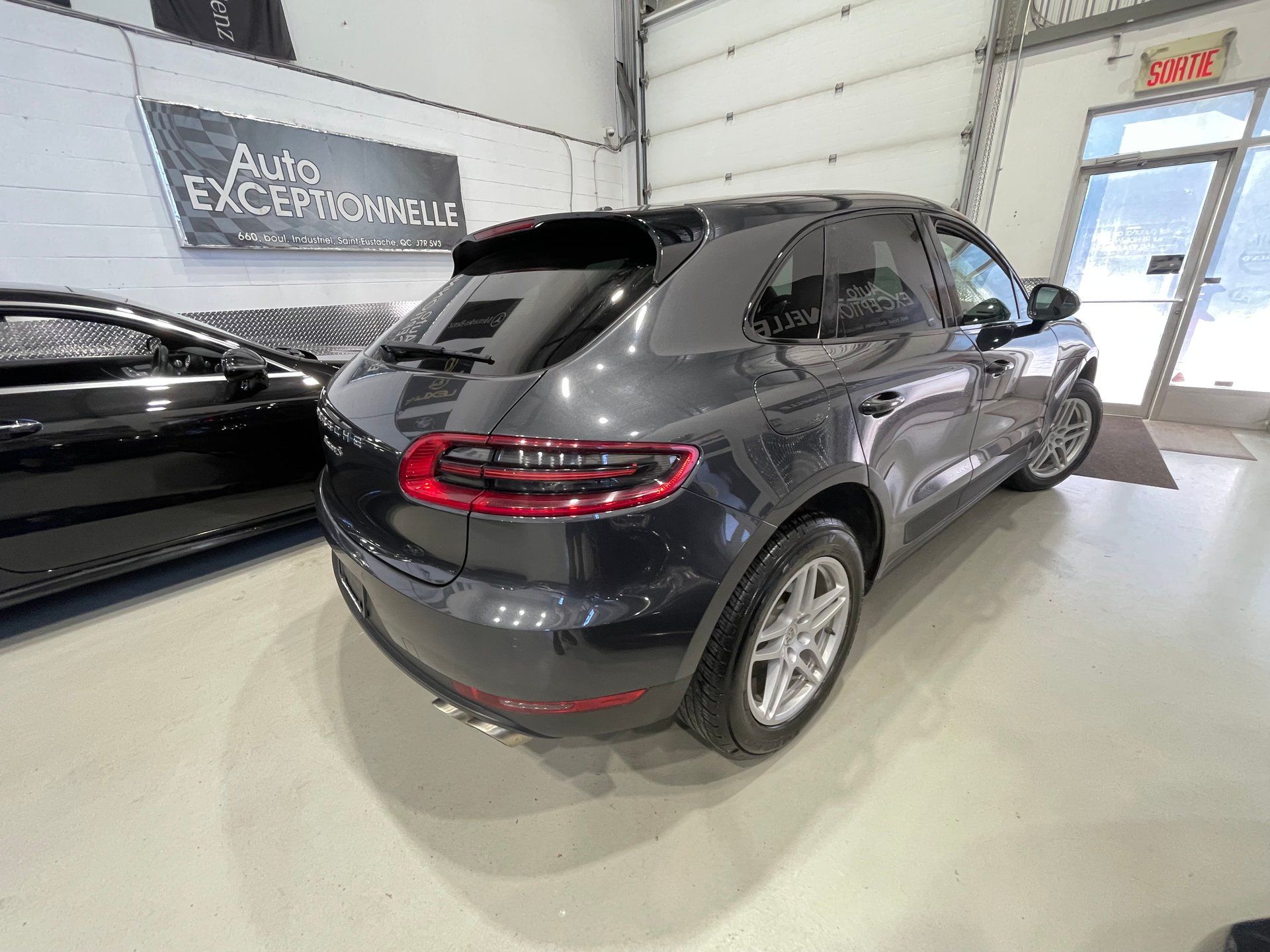 Porsche Macan 2017 - Thumbnail 14