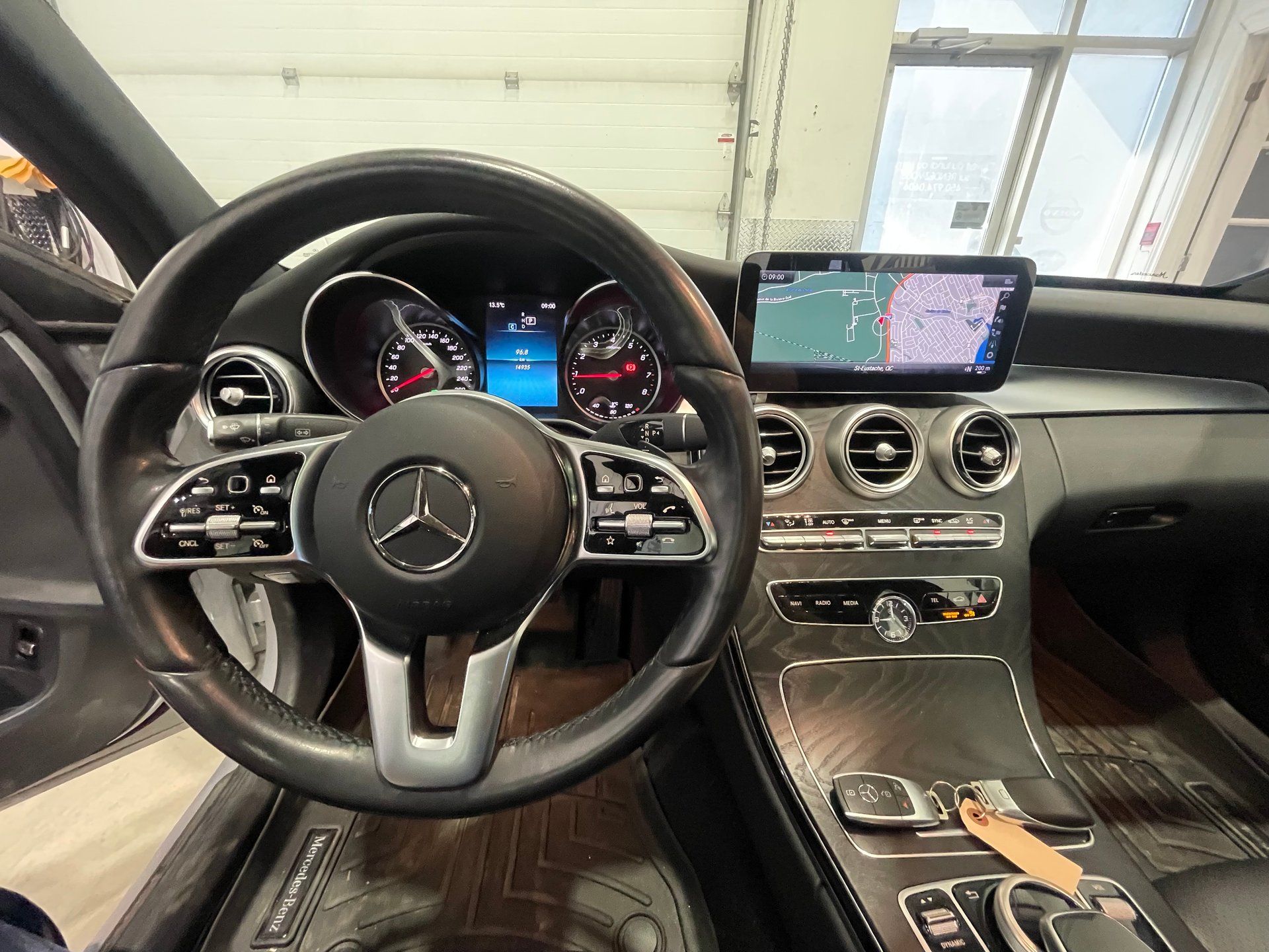 Mercedes-Benz C 300 2021 - Thumbnail 36