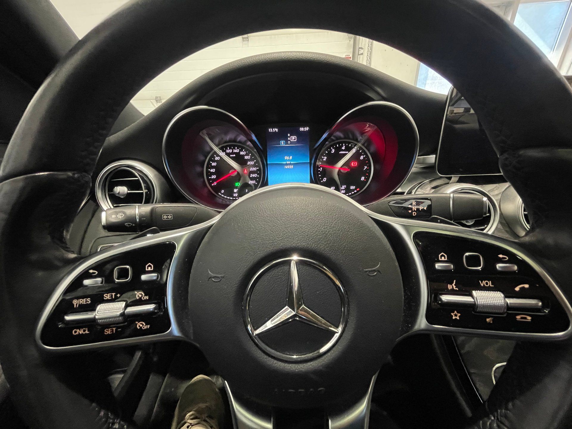 Mercedes-Benz C 300 2021 - Thumbnail 32