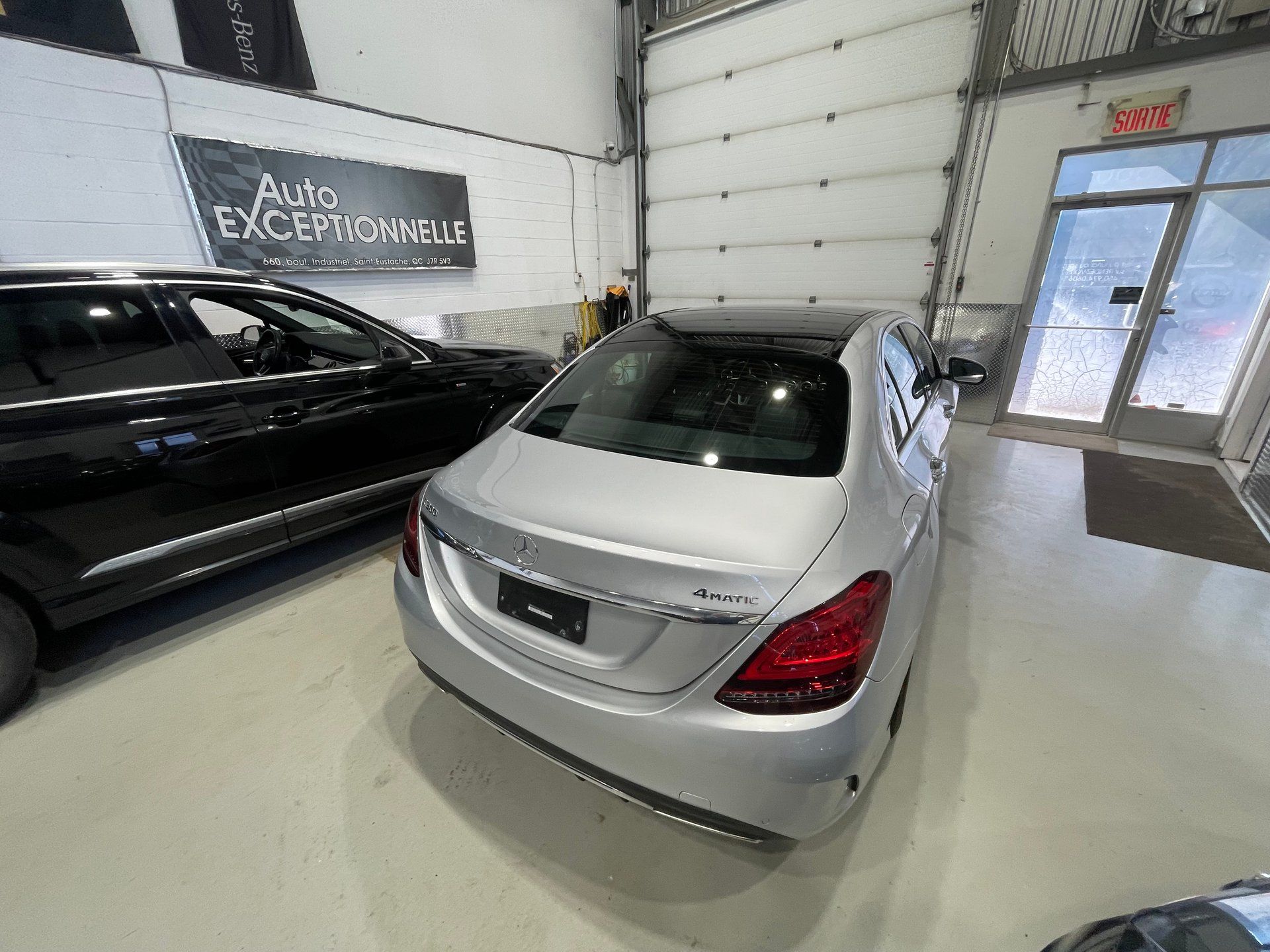 Mercedes-Benz C 300 2021 - Thumbnail 15