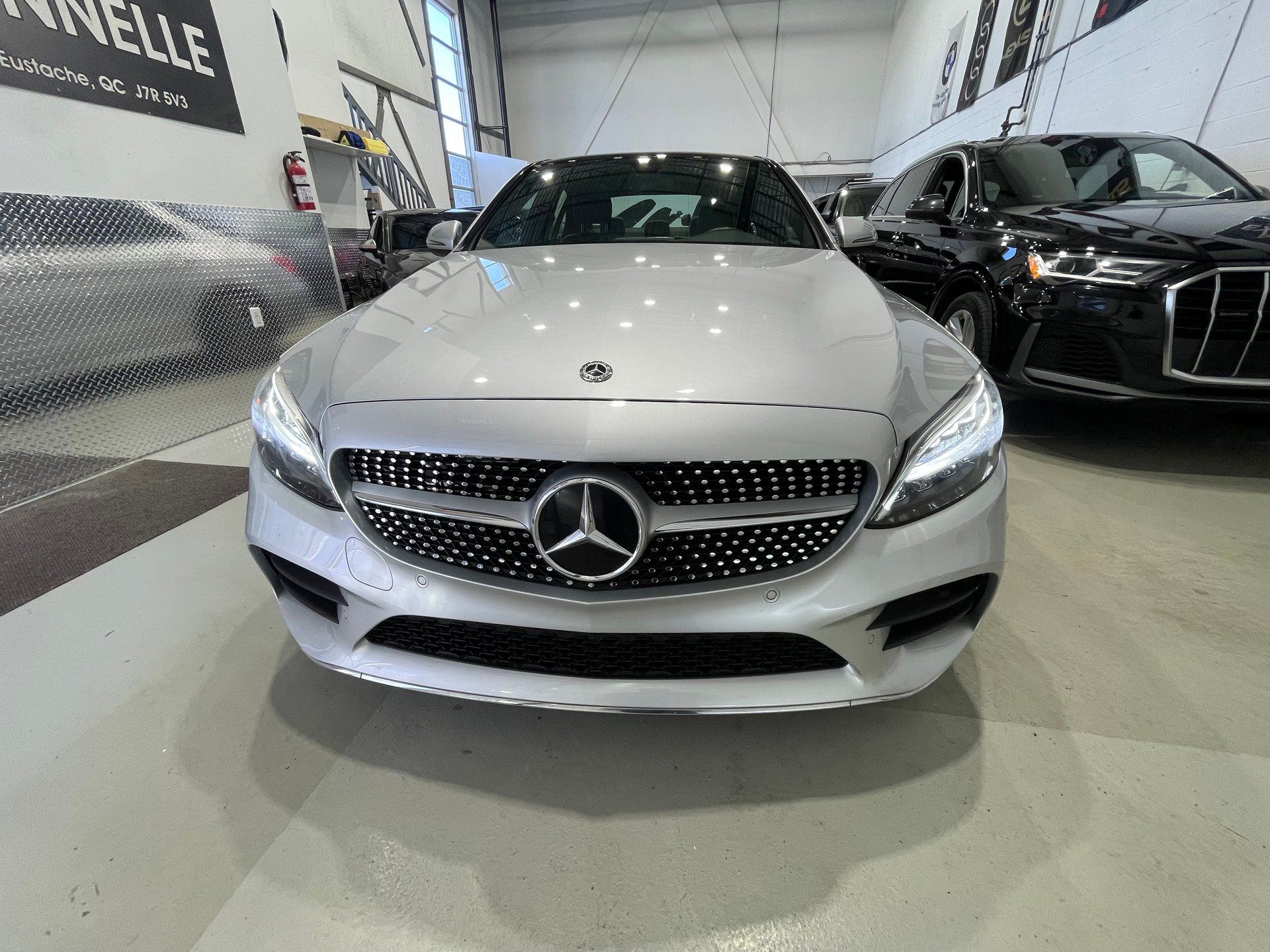 Mercedes-Benz C 300 2021 - Thumbnail 39